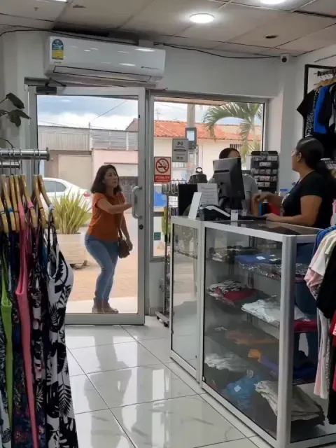 ชุดว่ายน้ำวันพีซ